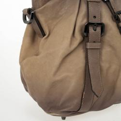 مملوكة مسبقًا Burberry Medium Pleated Leather Tote