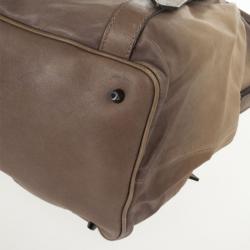 مملوكة مسبقًا Burberry Medium Pleated Leather Tote