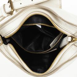 مملوكة مسبقًا Burberry Small Holyoake Leather Bag