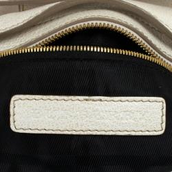 مملوكة مسبقًا Burberry Small Holyoake Leather Bag
