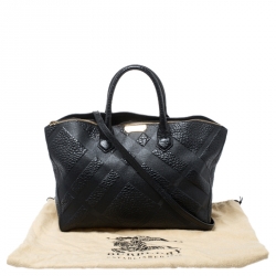 Pre Owned Burberry Black Leather Medium Dewsbury Tote 