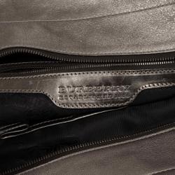 مملوكة مسبقًا Burberry Metallic Leather Tote