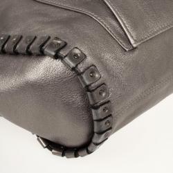 مملوكة مسبقًا Burberry Metallic Leather Tote