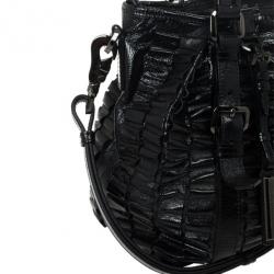 مملوكة مسبقًا Burberry Black Patent Leather Cartridge Pleat Tote