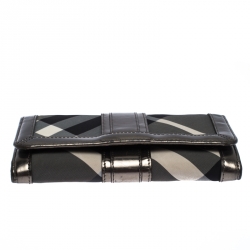 Pre Owned Burberry Metallic Grey Beat Check Nylon and Patent Leather Penrose Continental Wallet