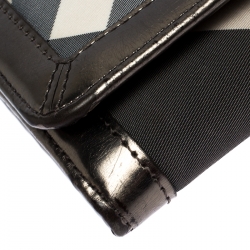 Pre Owned Burberry Metallic Grey Beat Check Nylon and Patent Leather Penrose Continental Wallet