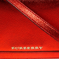 Pre Owned Burberry Metallic Red Grained Leather Small Grace Crossbody Bag