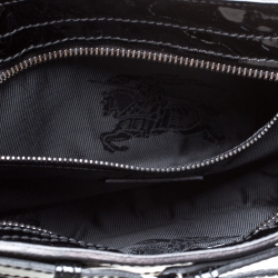 Pre Owned حقيبة كلاتش بربري حمالة معصم ترصيعات Hyde  جلد لامعة سوداء