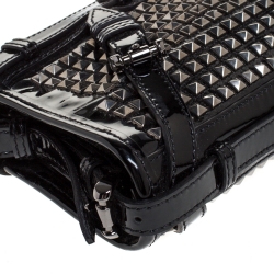 Pre Owned حقيبة كلاتش بربري حمالة معصم ترصيعات Hyde  جلد لامعة سوداء