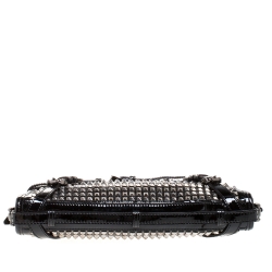 Pre Owned حقيبة كلاتش بربري حمالة معصم ترصيعات Hyde  جلد لامعة سوداء