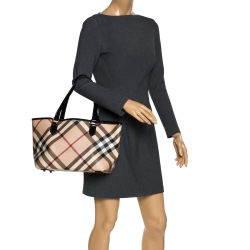 Pre Owned Burberry Beige/Black Nova Check PVC and Patent Leather Shopper Tote
