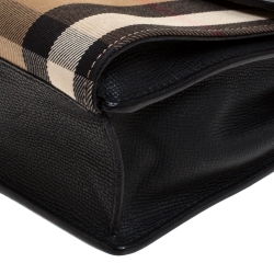 Pre Owned Burberry Black House Check Canvas and Leather Macken Crossbody Bag