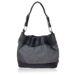مملوكة مسبقًا Burberry Denim Drawstring Hobo