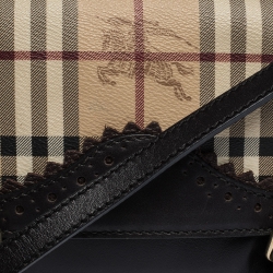 Pre Owned حقيبة كروس بربرى جلد وبلاستيك مشمع بى في سى كاروهات هايماركت بنية / بيج 