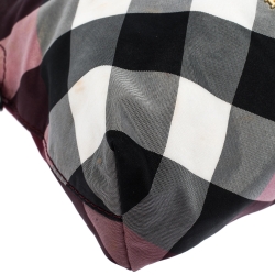مملوكة مسبقًا Burberry Plum Check Nylon Zip Cosmetic Pouch