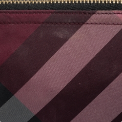 مملوكة مسبقًا Burberry Plum Check Nylon Zip Cosmetic Pouch
