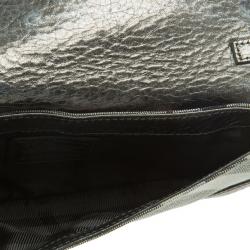 مملوكة مسبقًا Burberry Grey Shimmer Check Wristlet