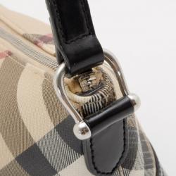 مملوكة مسبقًا Burberry Nova Check Small Boat Bag