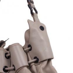 Pre Owned Burberry Beige Leather Drawstring Hobo Bag
