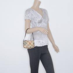 مملوكة مسبقًا Burberry Nova Check Small Shoulder Bag 