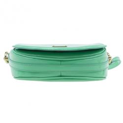 مملوكة مسبقًا Burberry Green Patent Leather Shoulder Bag