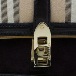 مملوكة مسبقًا Burberry Nova Check Berkeley Crossbody Shoulder Bag