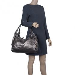مملوكة مسبقًا Burberry Metallic Grey Leather Degrade Lace Large Avondale Bag