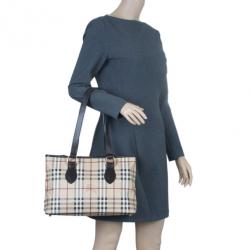 Pre Owned حقي بة كتف بربري هايماركت ريجنت