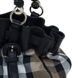 Pre Owned حقيبة بربري كانفاس نوفا تشيك و جلد