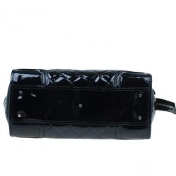 مملوكة مسبقًا Burberry Black Quilted Patent Manor Satchel