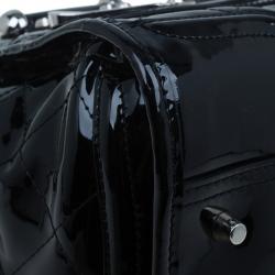مملوكة مسبقًا Burberry Black Quilted Patent Manor Satchel