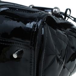 مملوكة مسبقًا Burberry Black Quilted Patent Manor Satchel