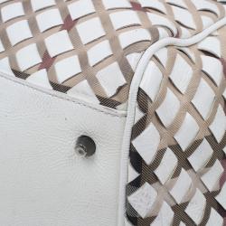 Pre Owned Burberry White Basket Weave Check Print Hobo