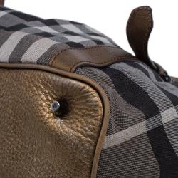 مملوكة مسبقًا حقيبة يد بربري كانفاس نوفاتشيك لامع