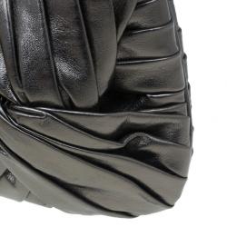 مملوكة مسبقًا Burberry Silver Metallic Calfskin Mini Sling Bag