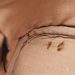 مملوكة مسبقًا Burberry Black/Beige Nova Check Coated Canvas and Patent Leather Boat Baguette Bag