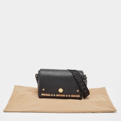 Pre Owned Burberry Black/Beige Leather and House Check Fabric Note Shoulder Bag