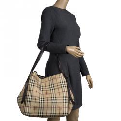 مملوكة مسبقًا حقيبة يد بربري PVC كاروهات هايماركت بنية داكنة