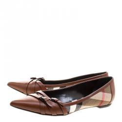 مملوكة مسبقًا Burberry Brown Leather and Novacheck Canvas Buckle Detail Pointed Toe Ballet Flats Size 41
