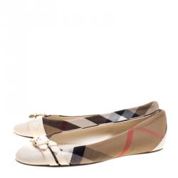 Pre Owned Burberry Beige Nova Check Canvas and Cream Leather Buckle Detail Ballet Flats Size 38.5