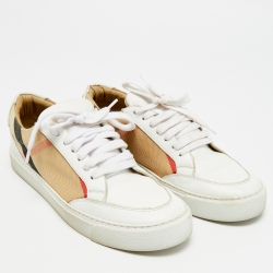 Pre Owned حذاء رياضي بربري نوفا تشيك كانفاس بيج برباط مقاس 37