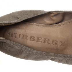 Pre Owned Burberry Grey Leather Clasp Peep Toe Ballet Flats Size 37.5