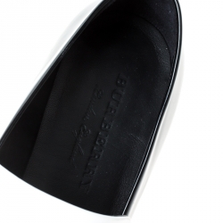 Pre Owned Burberry Monochrome Leather Buckle Slip On Loafers Size 39.5