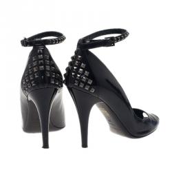 مملوكة مسبقًا Burberry Black Patent Studded Ankle Strap Pumps Size 39