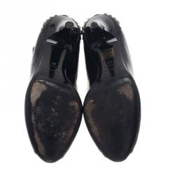 مملوكة مسبقًا Burberry Black Patent Studded Ankle Strap Pumps Size 39