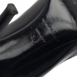 مملوكة مسبقًا Burberry Black Patent Studded Ankle Strap Pumps Size 39