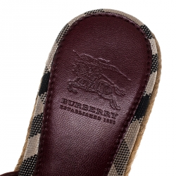 مملوكة مسبقًا صندل بربري كعب روكي اسبارديل سيور جلد لامع أحمر مقاس 37