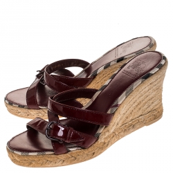 مملوكة مسبقًا صندل بربري كعب روكي اسبارديل سيور جلد لامع أحمر مقاس 37