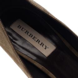 مملوكة مسبقًا Burberry Beige Plaid Canvas Patent Leather Bow Detail Peep Toe Pumps Size 40