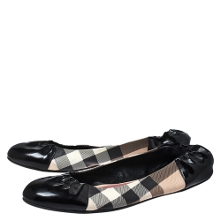Pre Owned Burberry Black Patent Leather And Nova Check Canvas Scrunch Ballet Flats Size 40